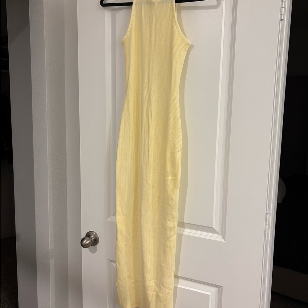 Lulu's Soft Yellow Maxi Dress